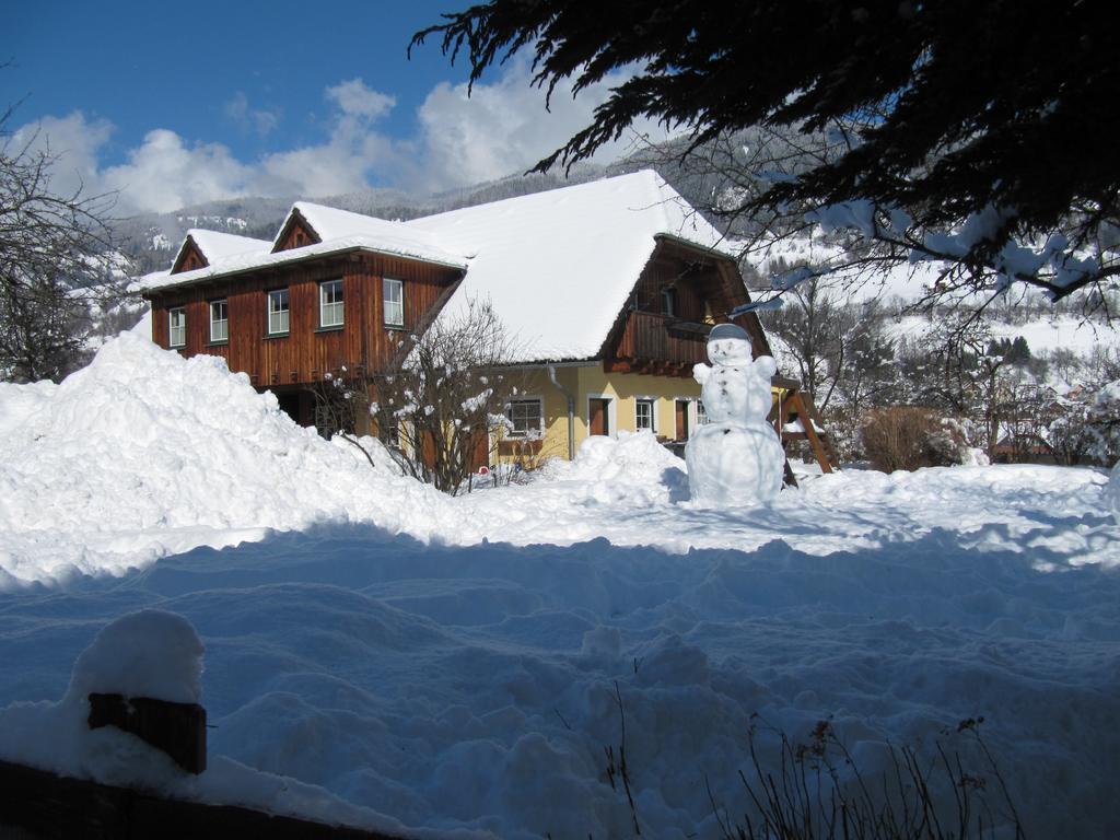 Haus Ofner Am Kreischberg Bed & Breakfast Sankt Georgen ob Murau Ruang foto