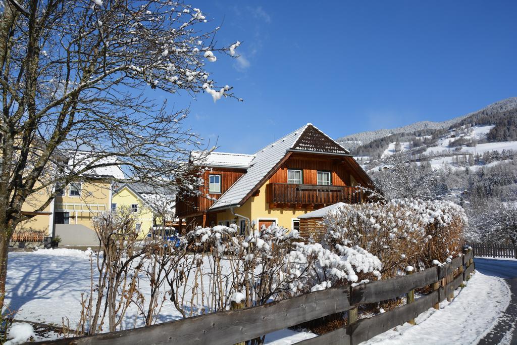 Haus Ofner Am Kreischberg Bed & Breakfast Sankt Georgen ob Murau Ruang foto